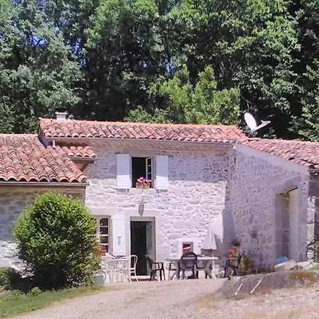 Gite Le Coumis 1370 Saint-Salvy-de-la-Balme Buitenkant foto